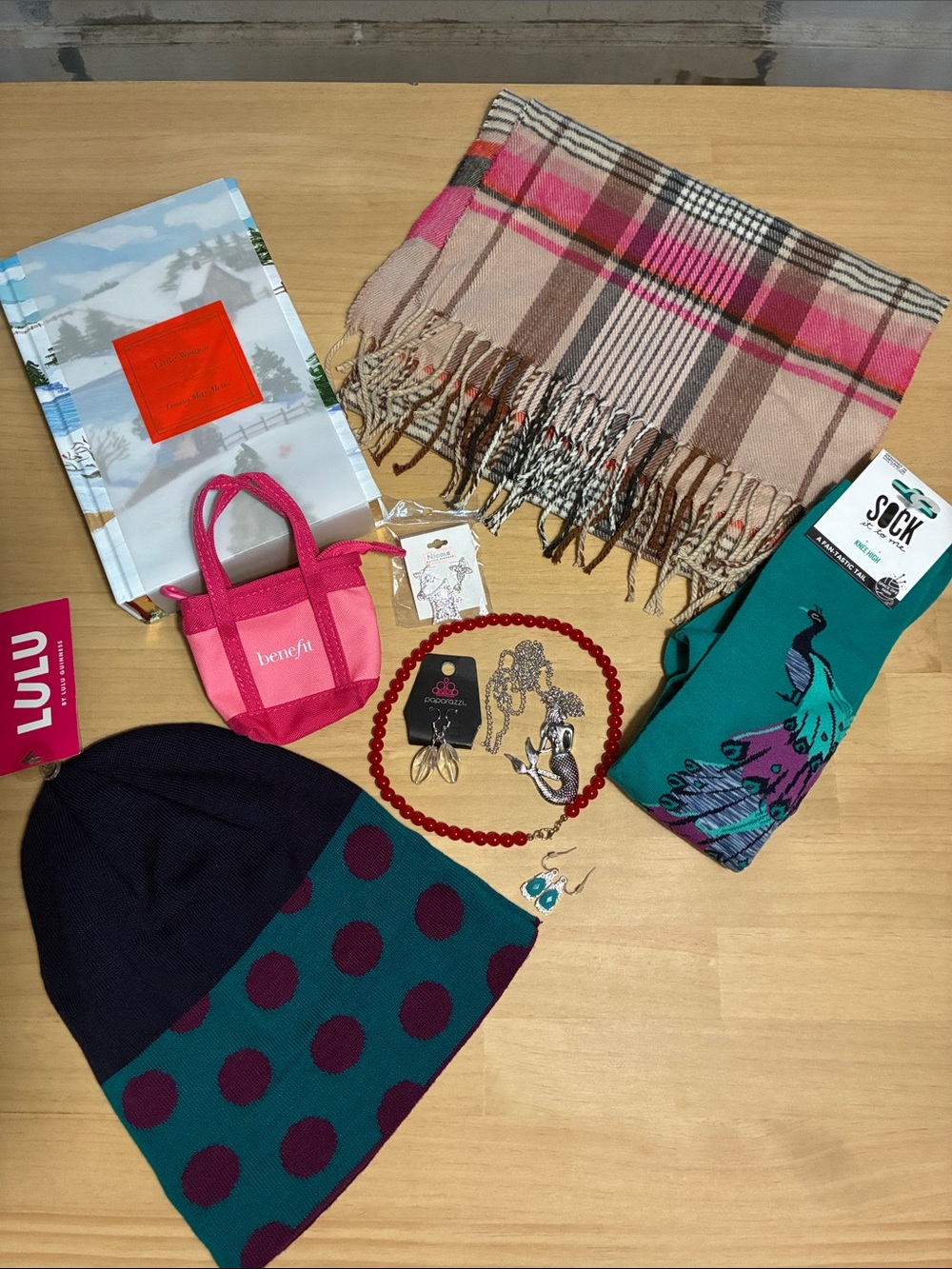 Assorted Fun Box Lot of 10 items